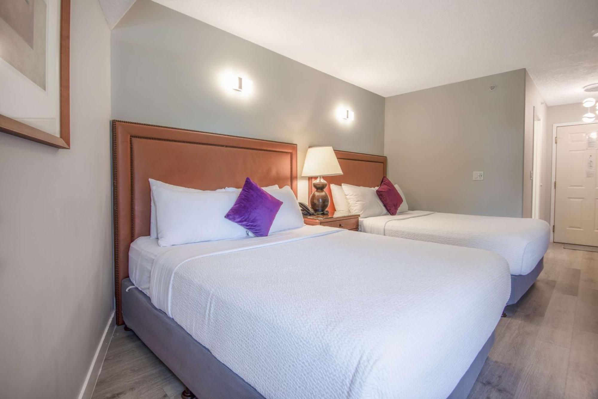 Coast Parksville Hotel Exterior photo