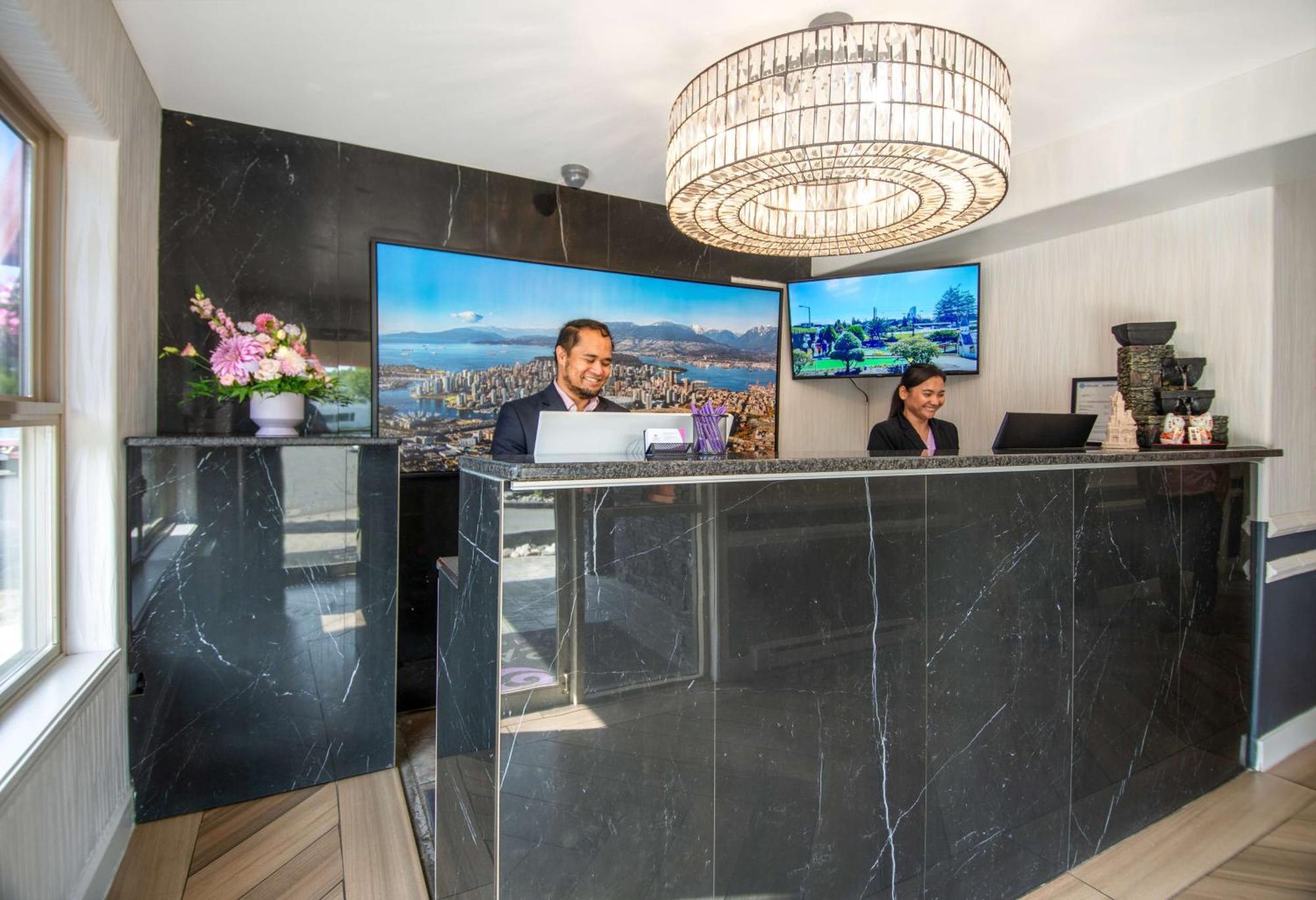 Coast Parksville Hotel Exterior photo