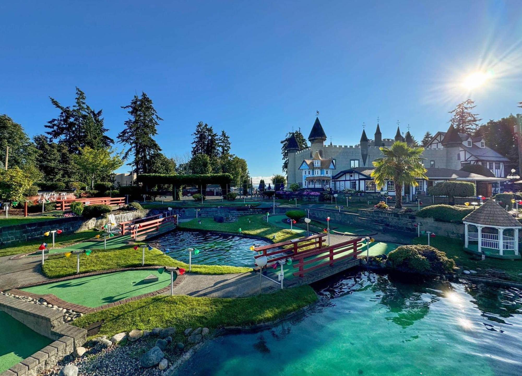 Coast Parksville Hotel Exterior photo